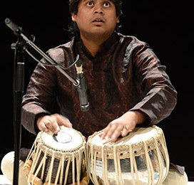 artiste-asif-khan
