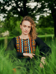 Niamh Bury  – Irlande